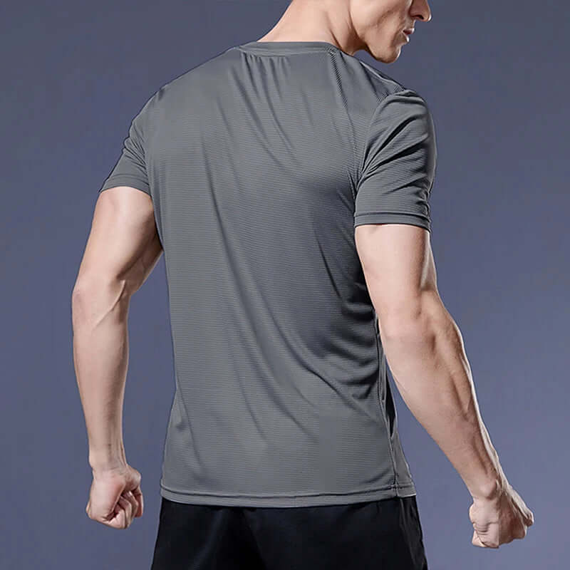 camisa T-SHRT DRY FIT super confortável e super transpirável fazendo com que não fique todo molhado de suor